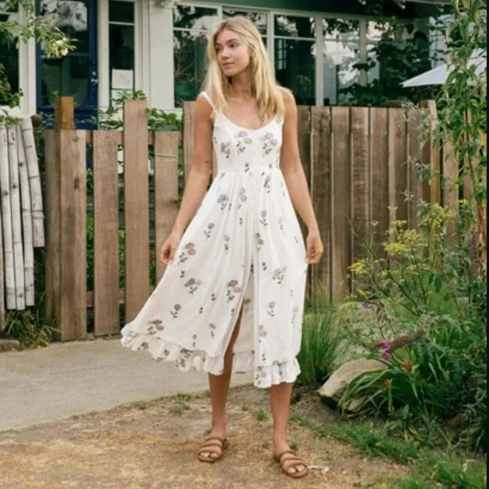 NWT Nicks Dress (S) in Falling Daisies by Christy Dawn - Picture 1 of 4